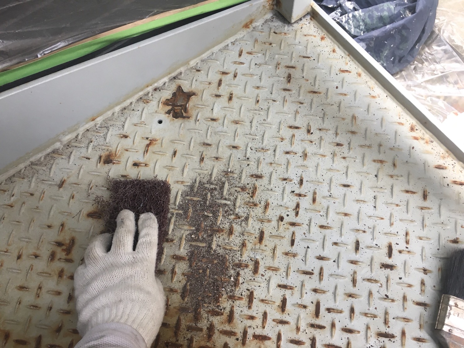 東京都江戸川区　アパート鉄骨階段塗装工事