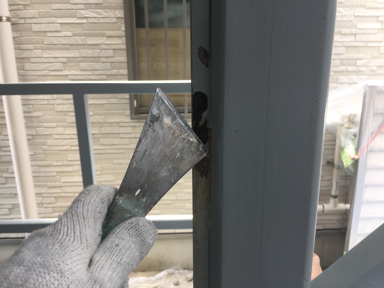 東京都江戸川区　アパート鉄骨階段塗装工事