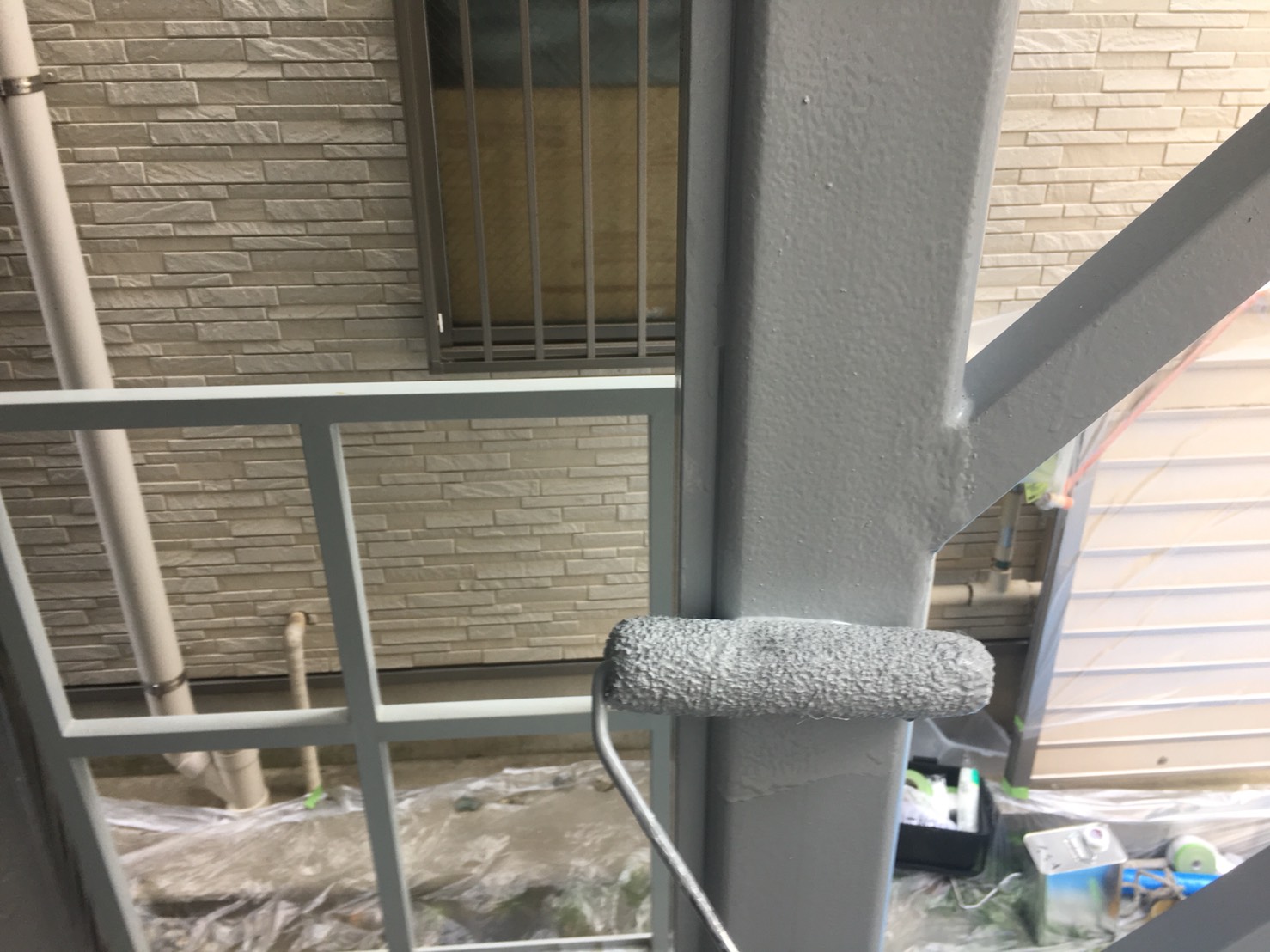 東京都江戸川区　アパート鉄骨階段塗装工事