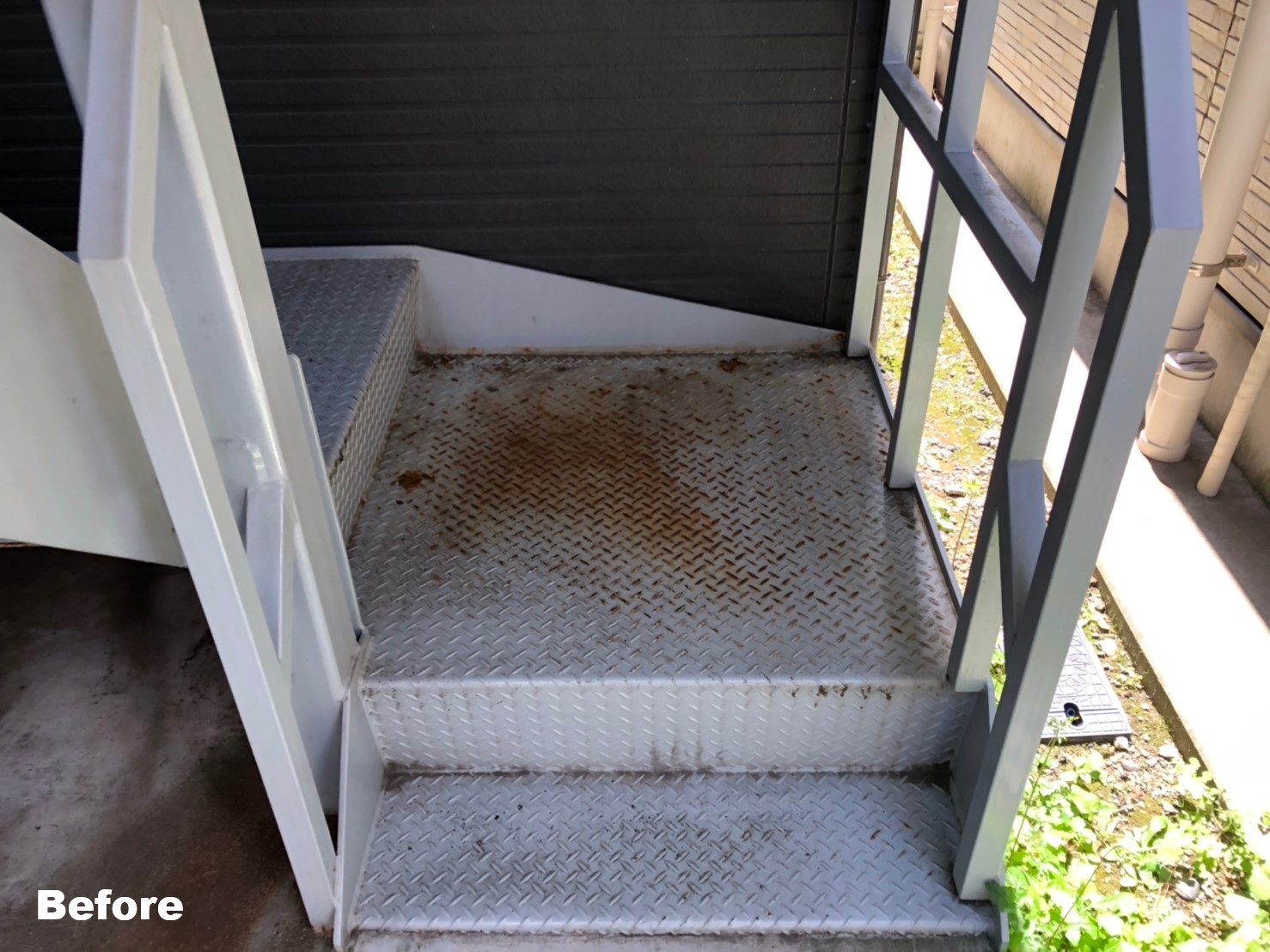 東京都江戸川区　アパート鉄骨階段塗装工事