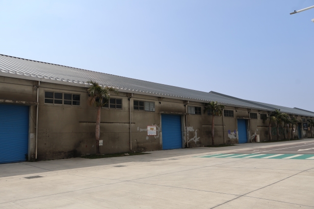 塗装で、工場・倉庫の働く環境を守る