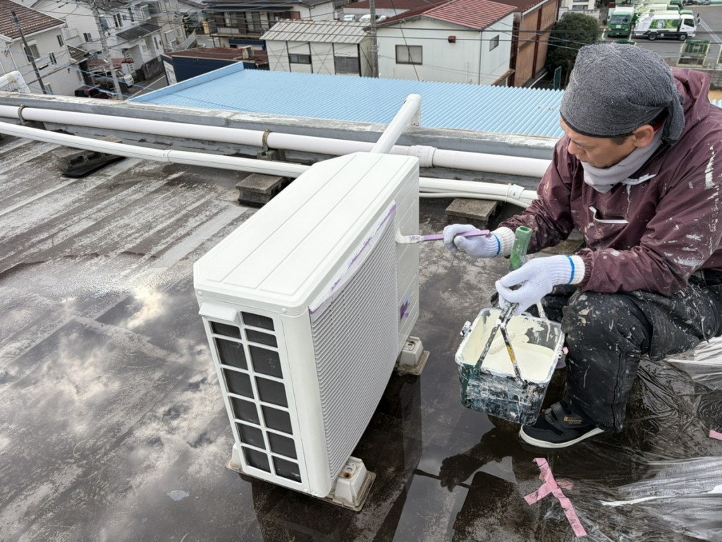 夏の電気代対策に注目される「室外機遮熱塗装」