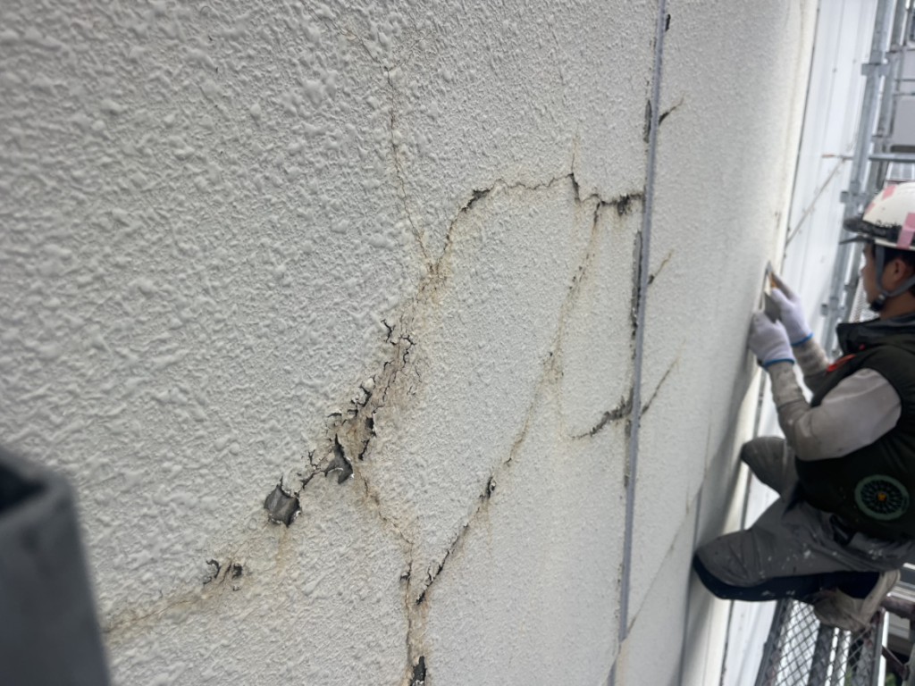 中期経営計画の設備投資｜外壁修繕は後回しで大丈夫？