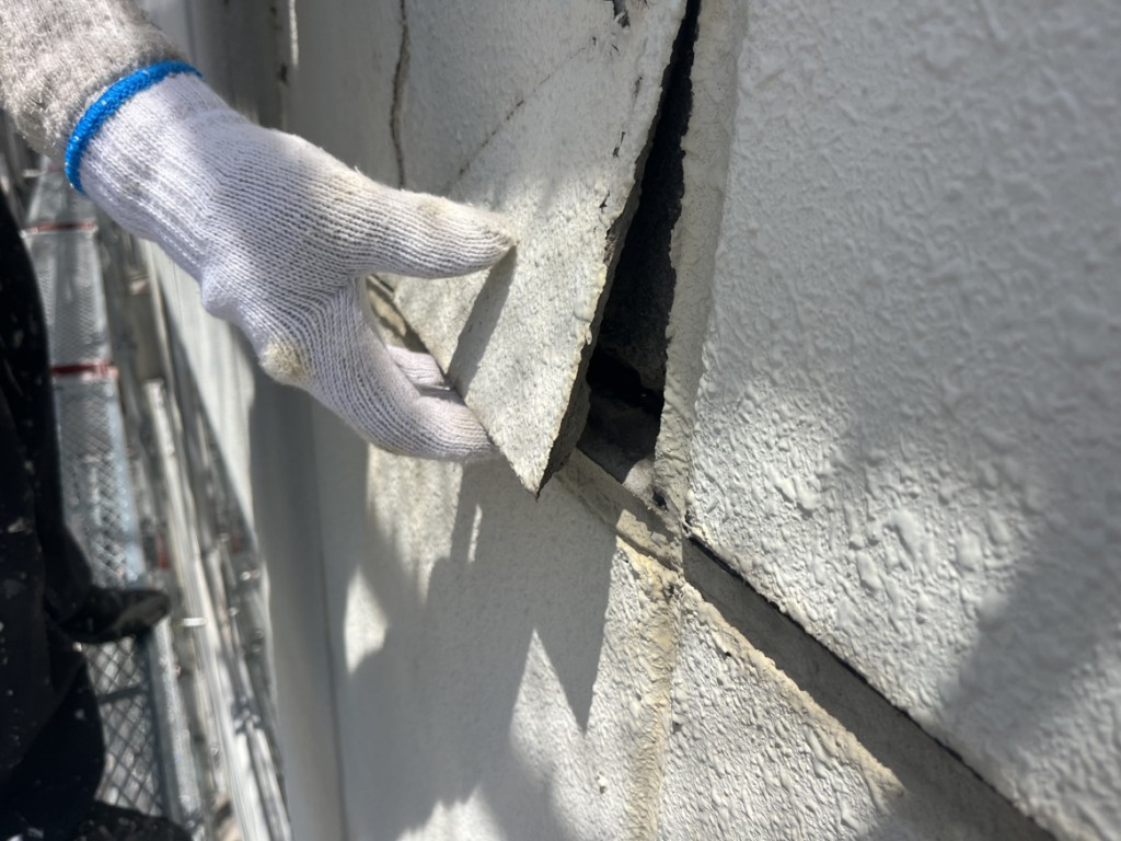 消防点検で「外壁」を指摘されたら？対応方法と放置リスク